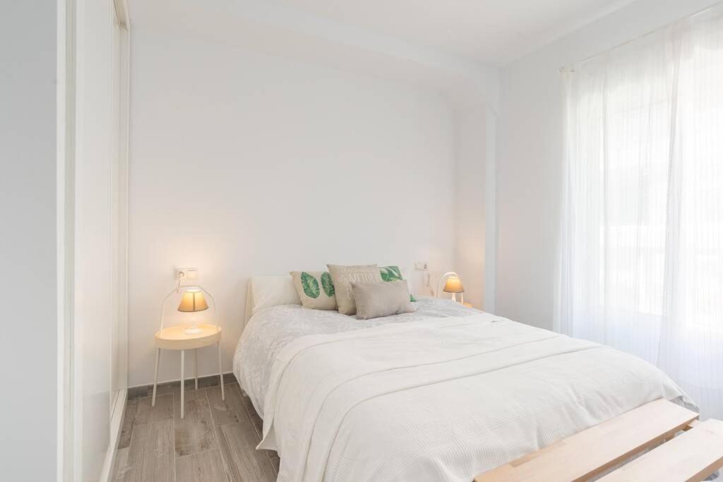 New Catedral Wabi Malaga Apartment Luaran gambar