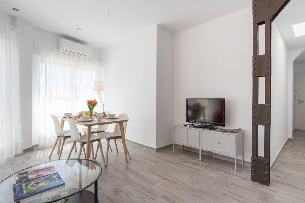 New Catedral Wabi Malaga Apartment Luaran gambar